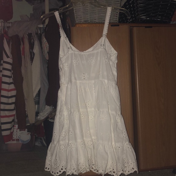 White Flowery Forever 21 Dress - Picture 2 of 2